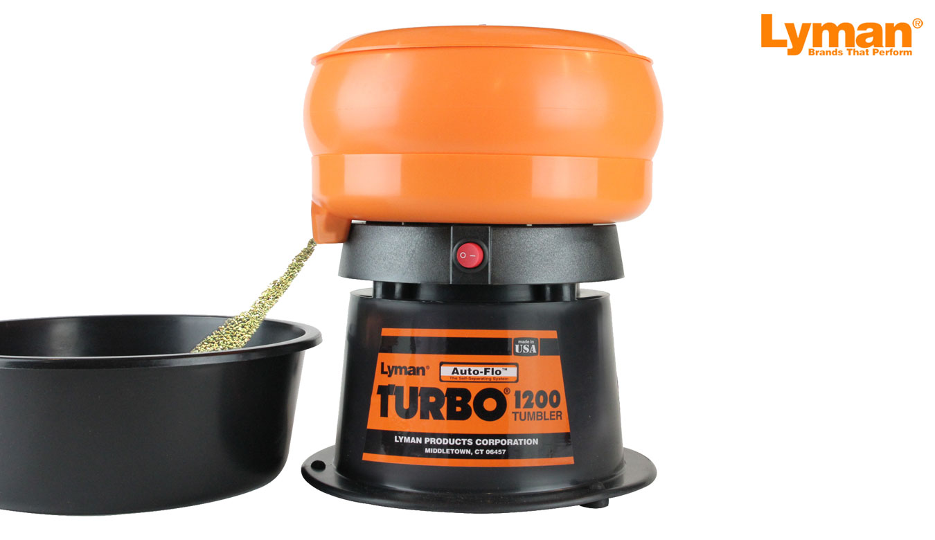 送料無料国内在庫 Lyman Pro 1200 Turbo Tumbler コーンコブ