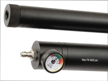 エアーゲージとエアー充填口